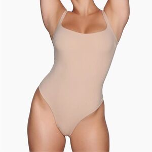 Skims Fits Everybody Square Neck Bodysuit Small Sand VGUC